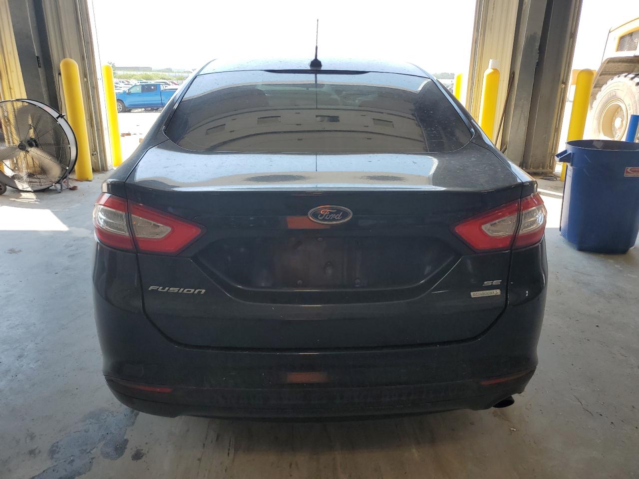 2015 FORD FUSION SE photo 6