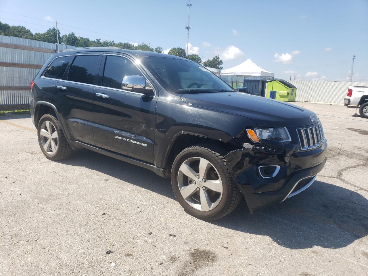 2015 JEEP GRAND CHEROKEE LIMITED photo 4