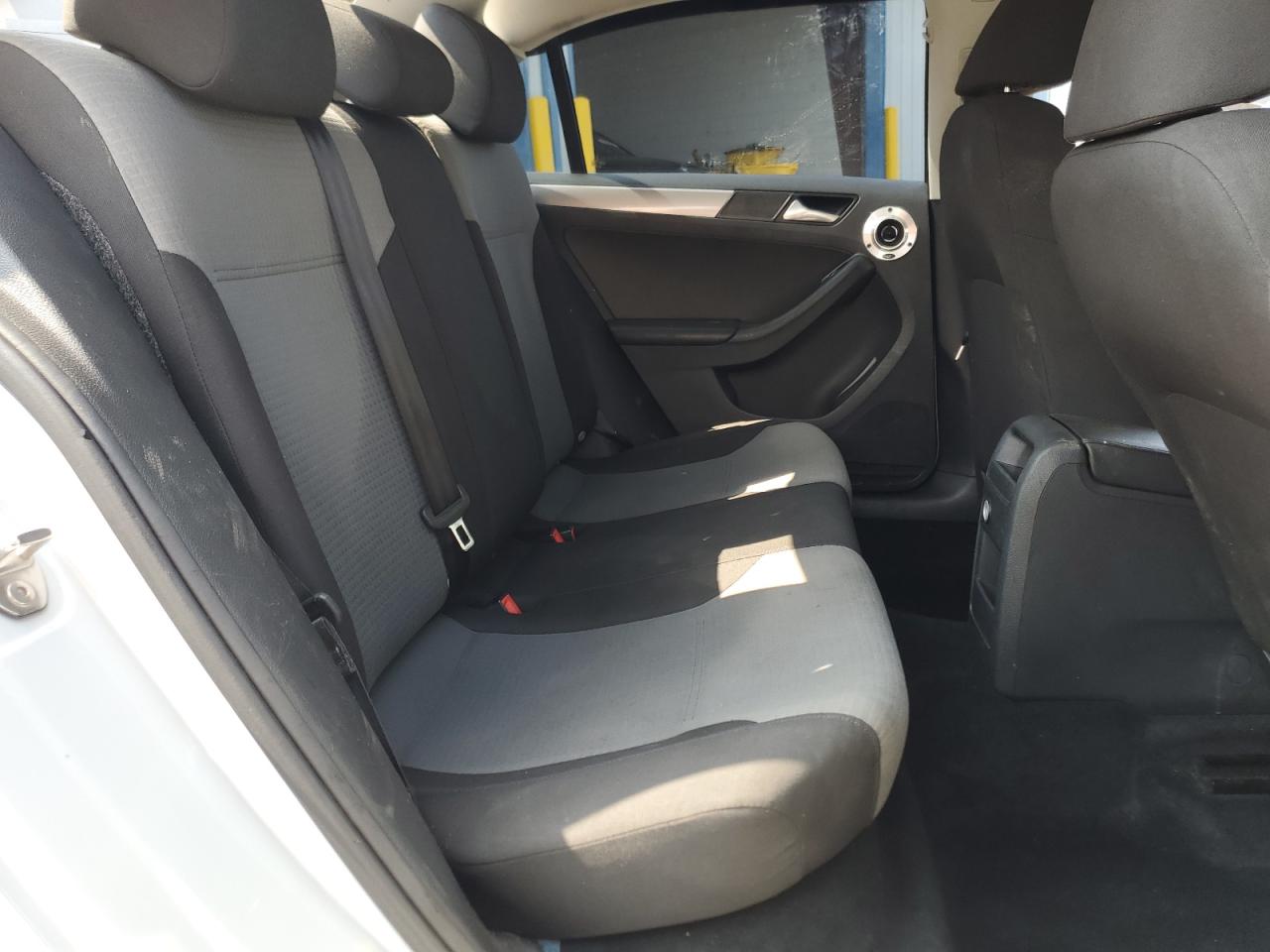 2017 VOLKSWAGEN JETTA S photo 10