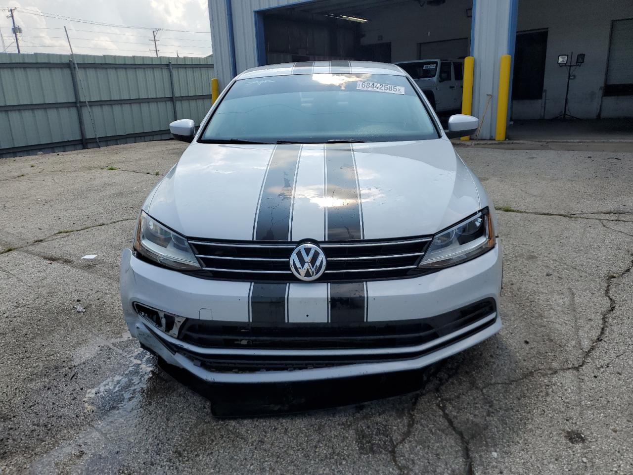 2017 VOLKSWAGEN JETTA S photo 5