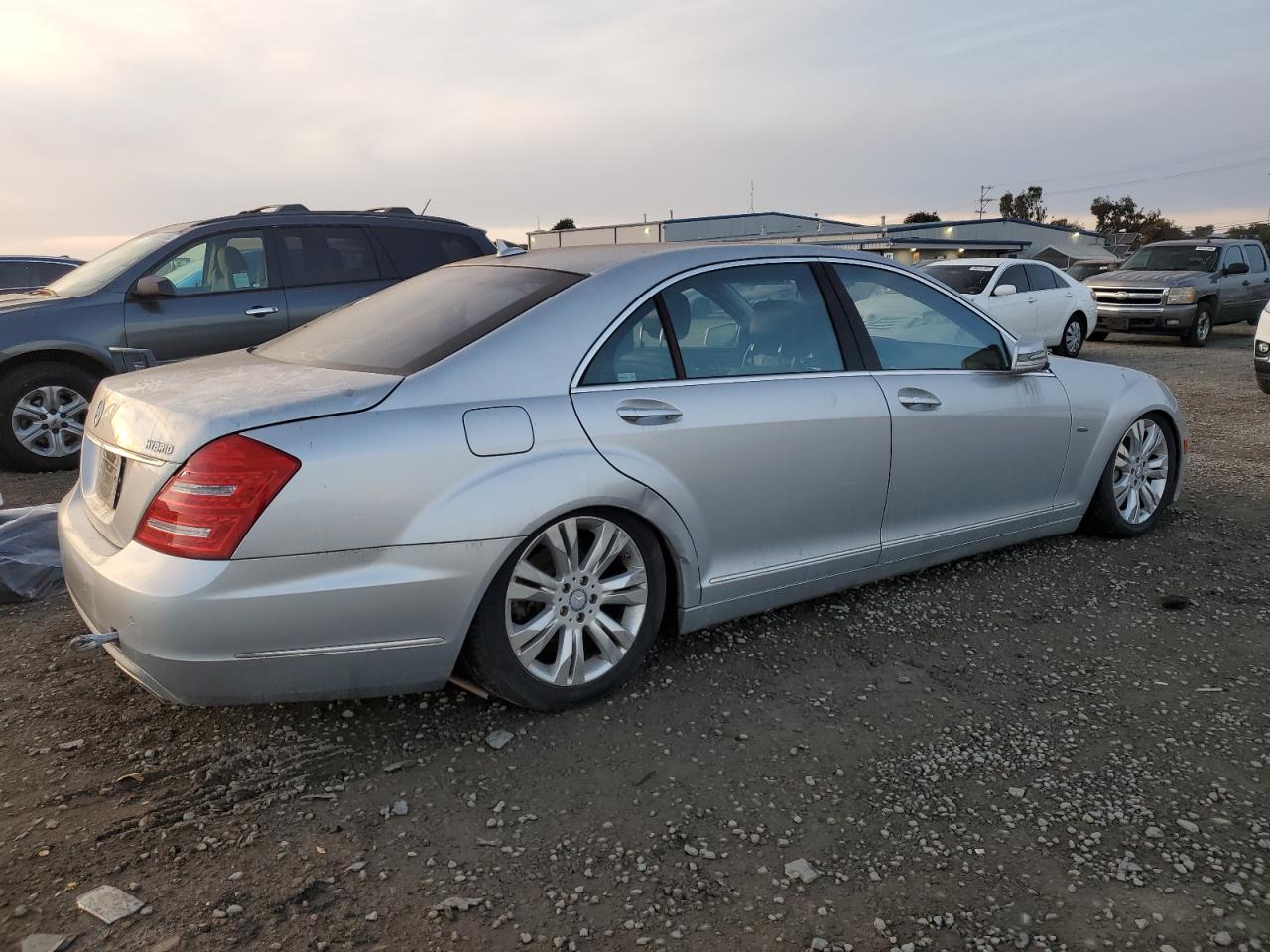 2010 MERCEDES-BENZ S 400 photo 5