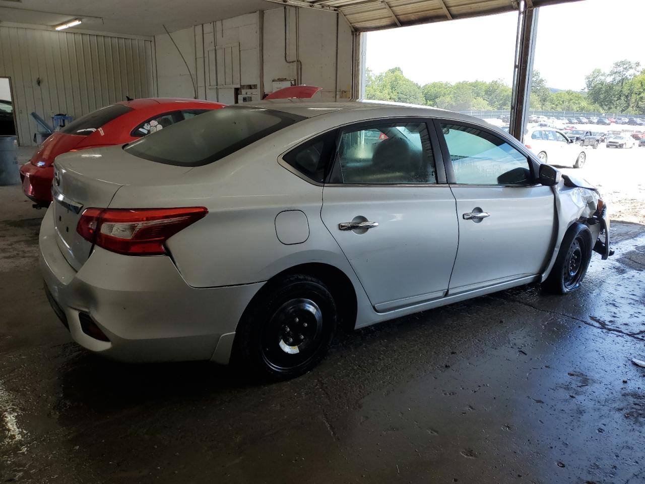 2017 NISSAN SENTRA S photo 5