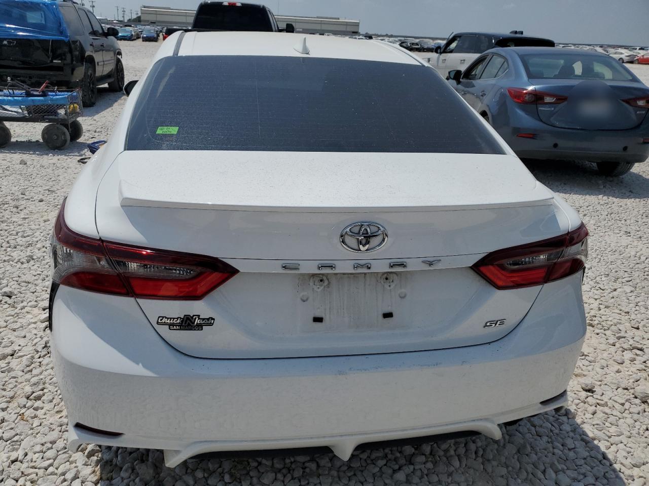 2023 TOYOTA CAMRY SE photo 11