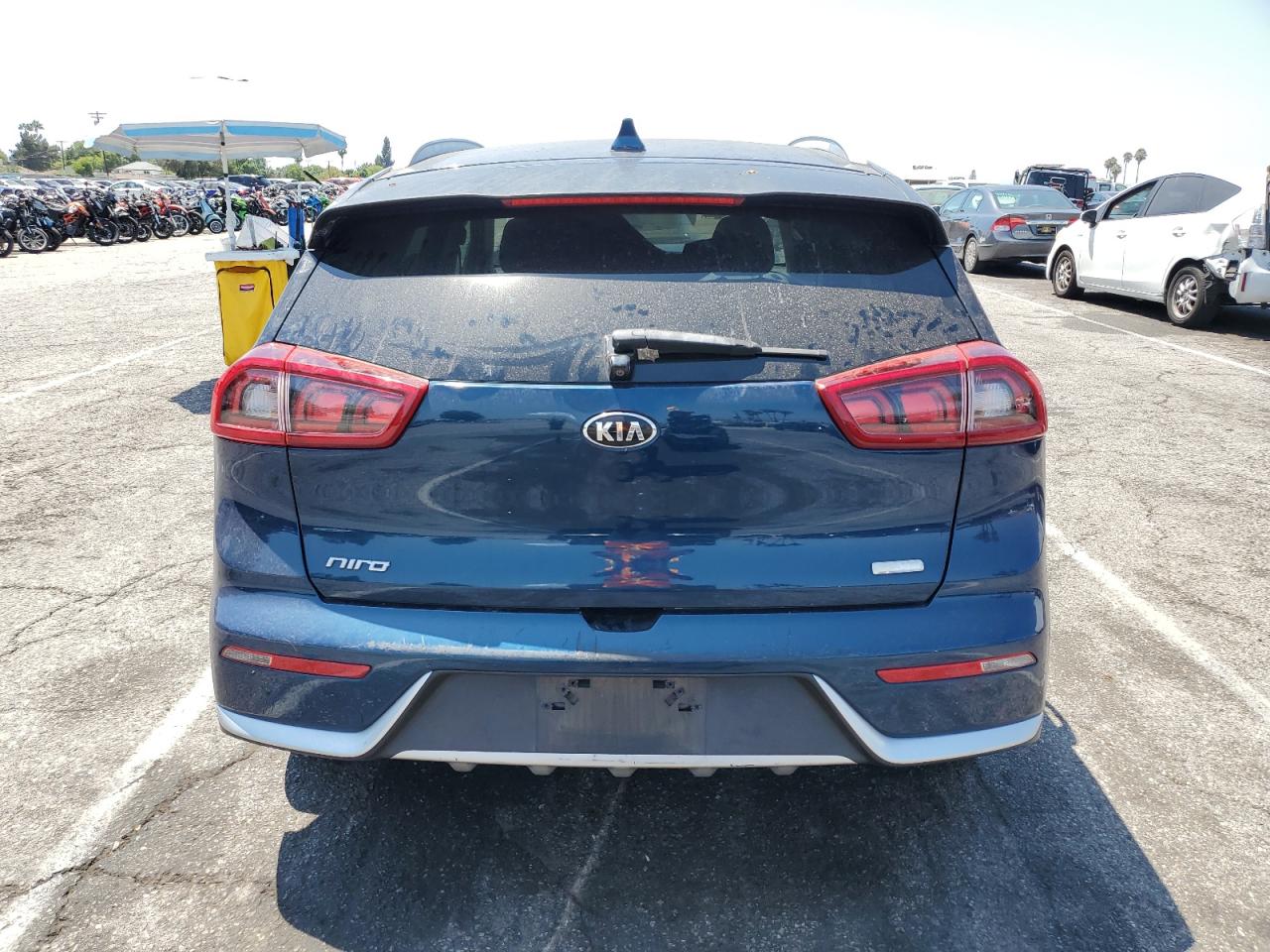 2018 KIA NIRO FE photo 11