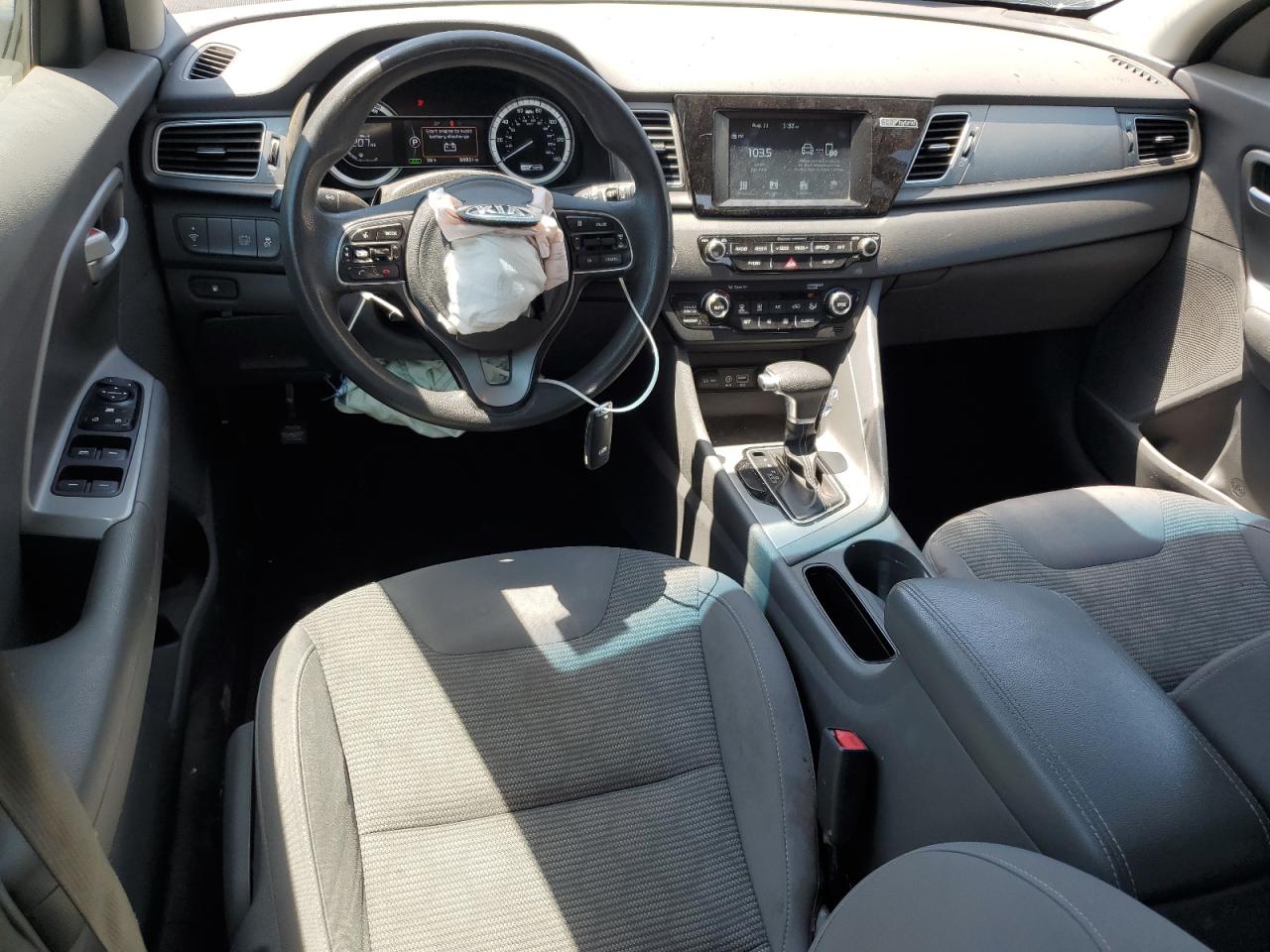 2018 KIA NIRO FE photo 15