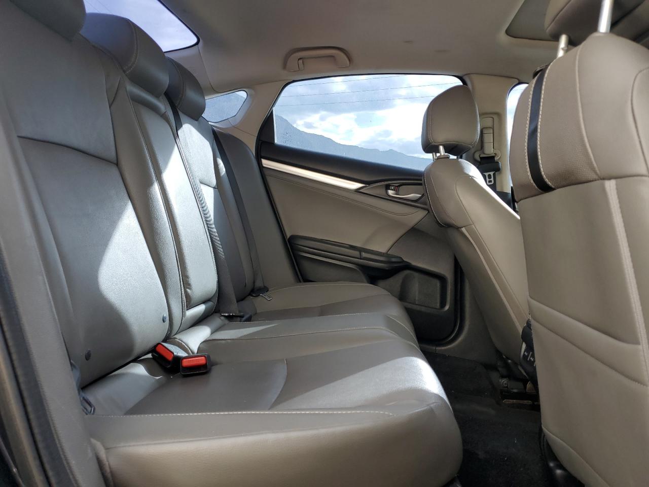 2016 HONDA CIVIC TOURING photo 19
