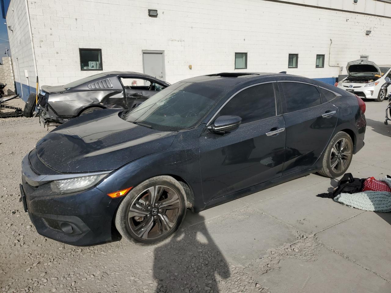 2016 HONDA CIVIC