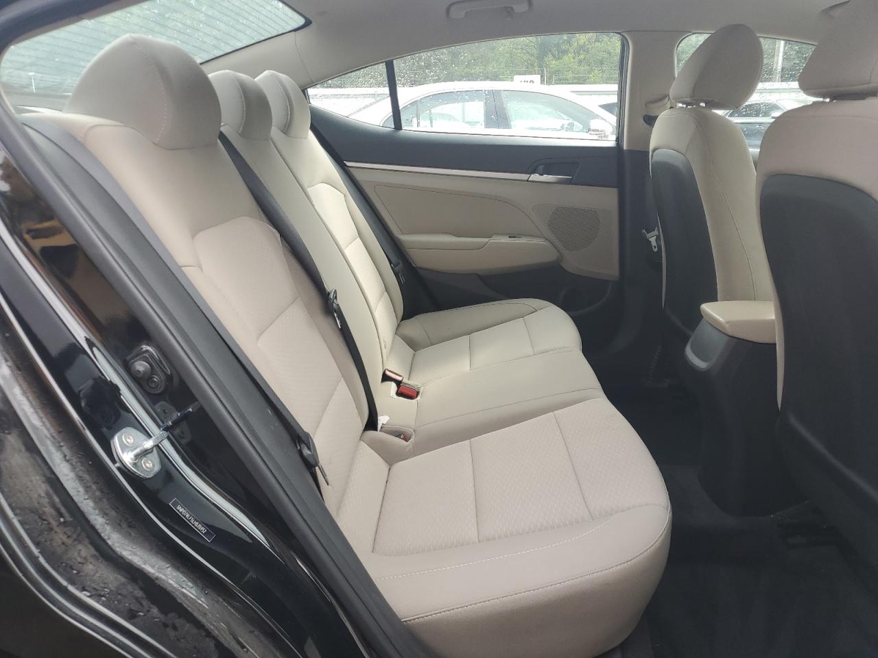 2020 HYUNDAI ELANTRA SE photo 10
