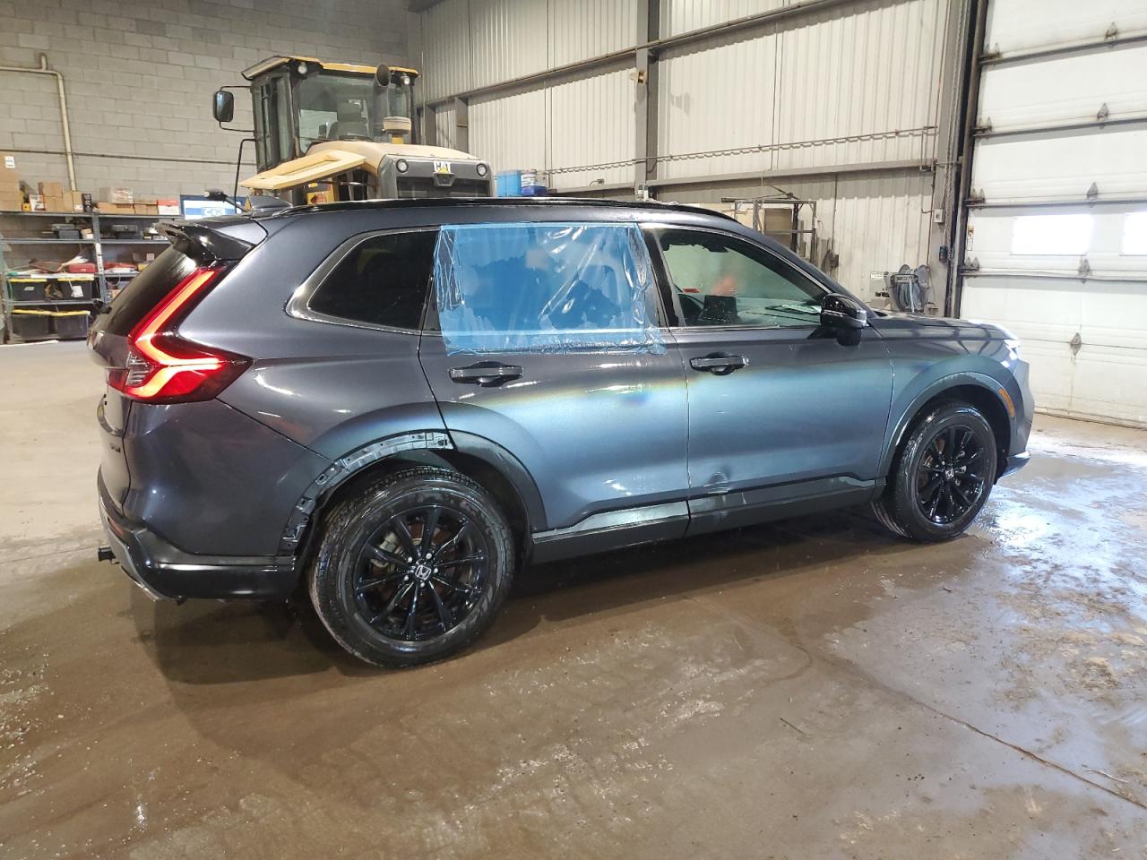 2025 HONDA CR-V SPORT photo 3