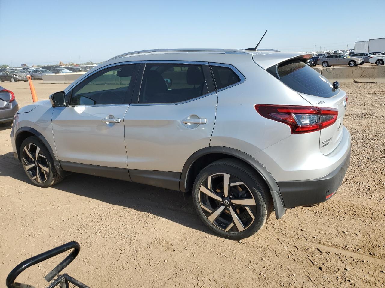 2020 NISSAN ROGUE SPORT S photo 3