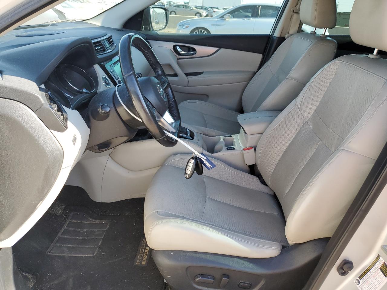 2020 NISSAN ROGUE SPORT S photo 13