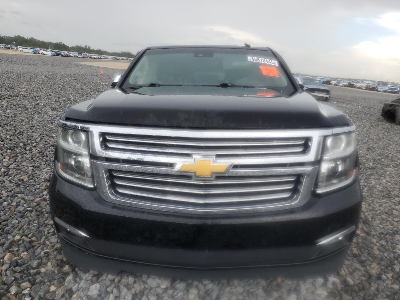 2018 CHEVROLET SUBURBAN C1500 PREMIER photo 5