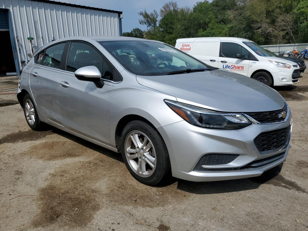 2017 CHEVROLET CRUZE LT photo 10