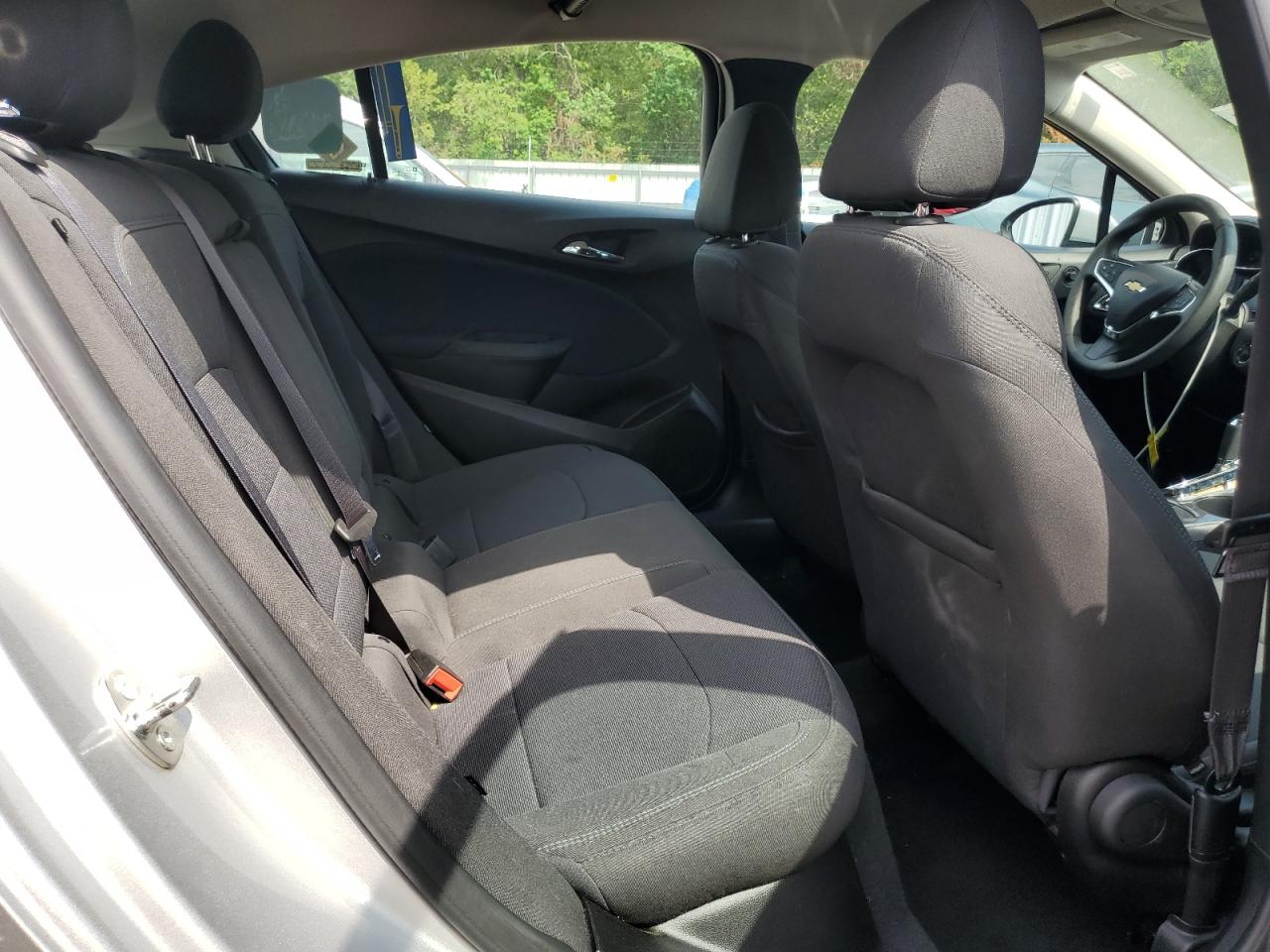 2017 CHEVROLET CRUZE LT photo 28