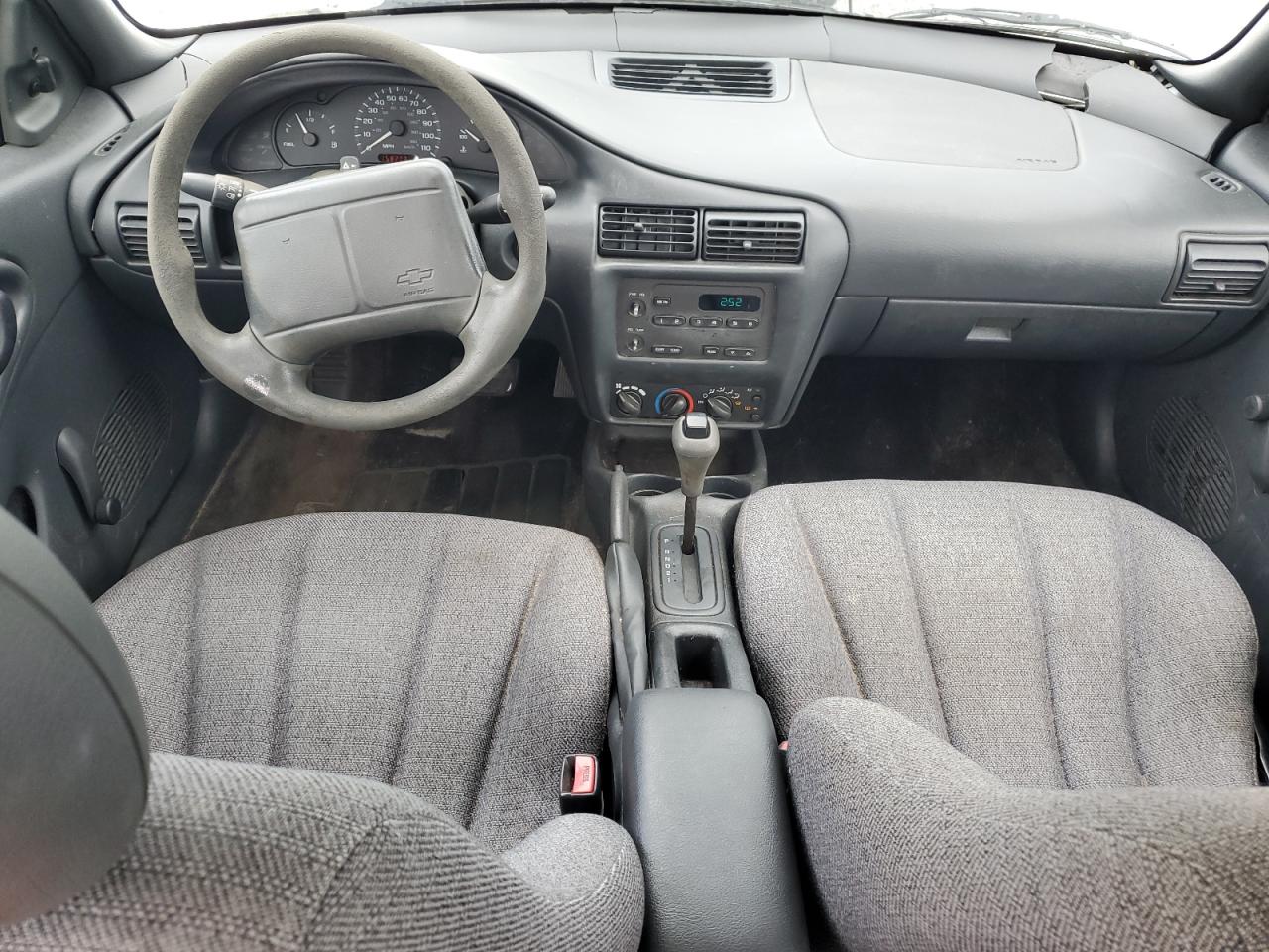 2001 CHEVROLET CAVALIER BASE photo 8