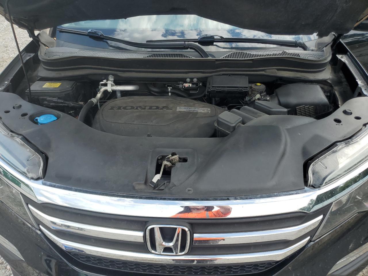 2016 HONDA PILOT EXL photo 23