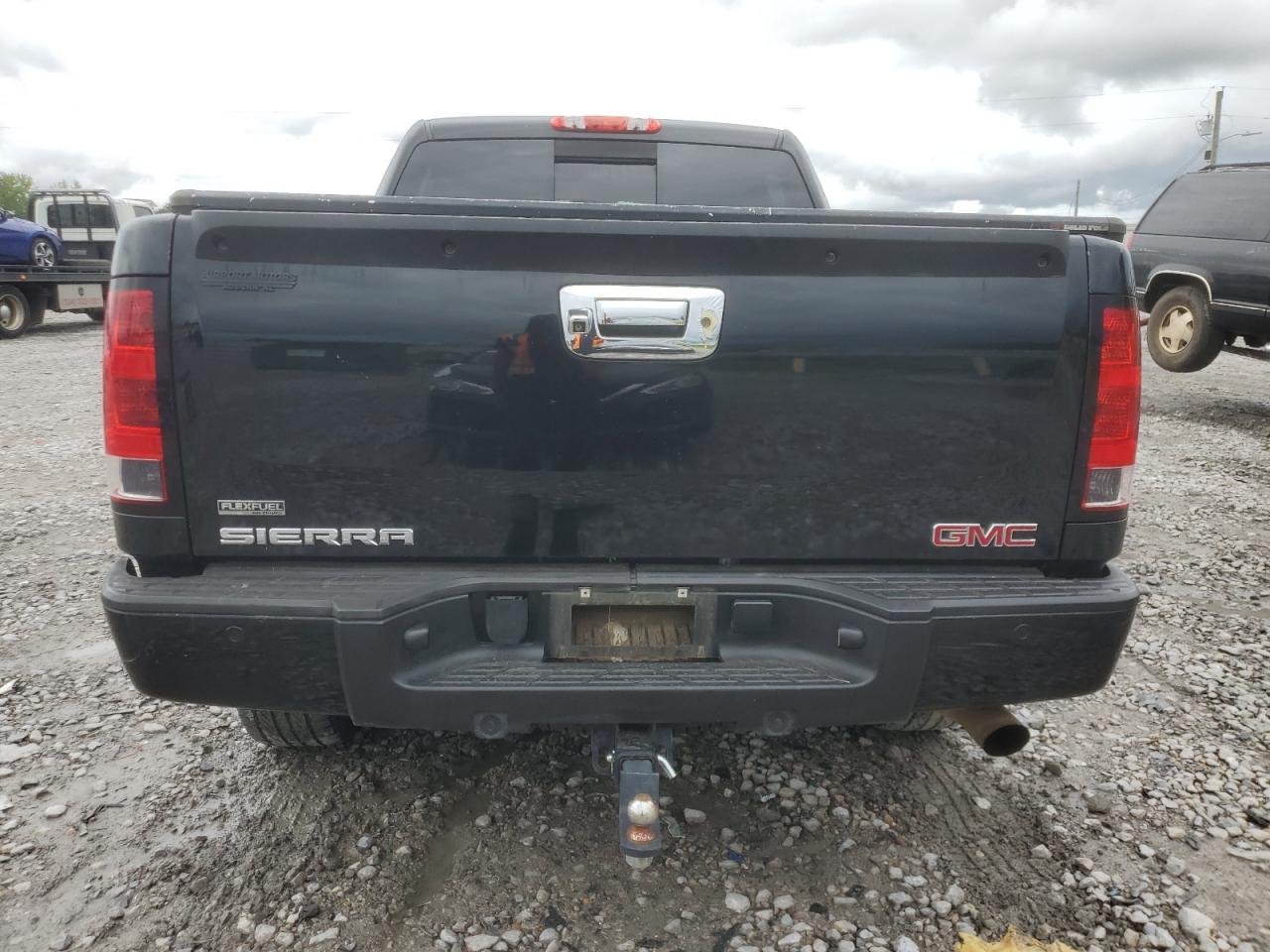 2012 GMC SIERRA K1500 DENALI photo 6