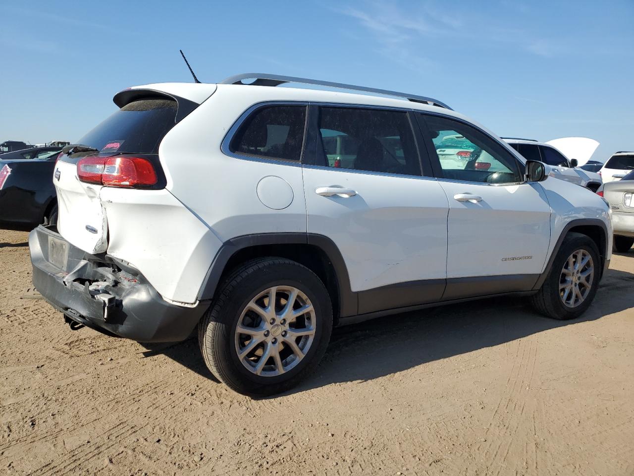 2015 JEEP CHEROKEE LATITUDE photo 7