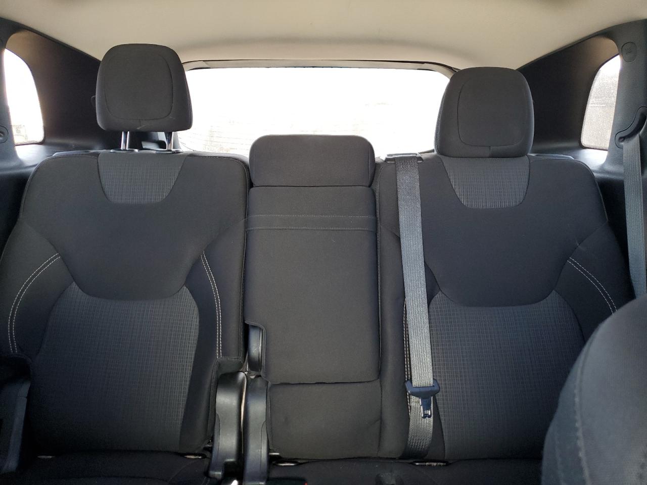 2015 JEEP CHEROKEE LATITUDE photo 28