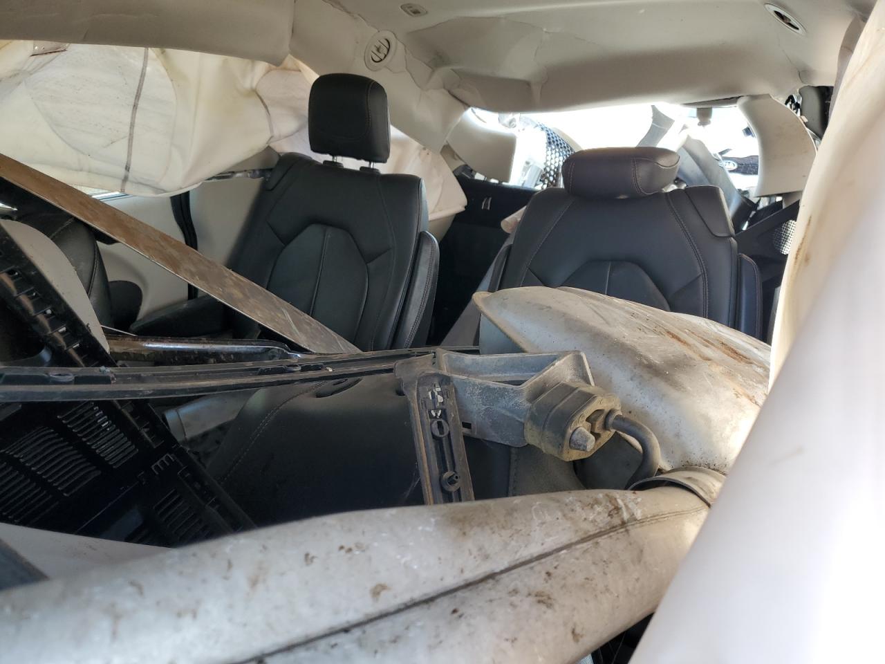 2019 CHRYSLER PACIFICA TOURING L photo 28
