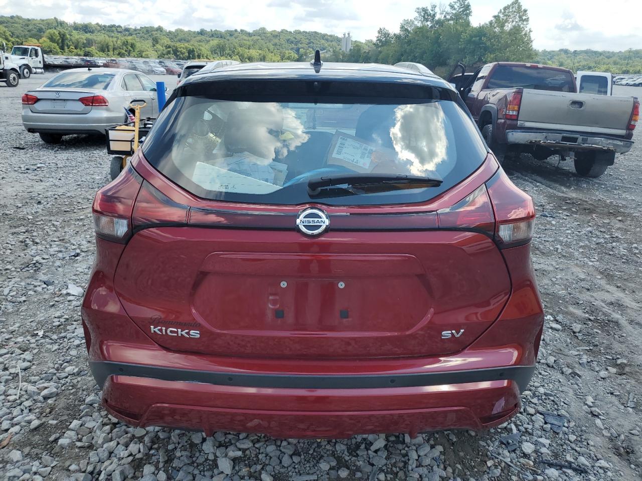 2021 NISSAN KICKS SV photo 16