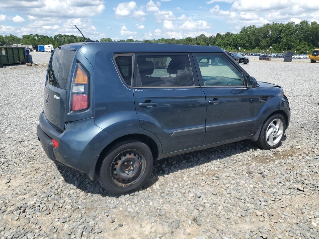 2011 KIA SOUL + photo 5