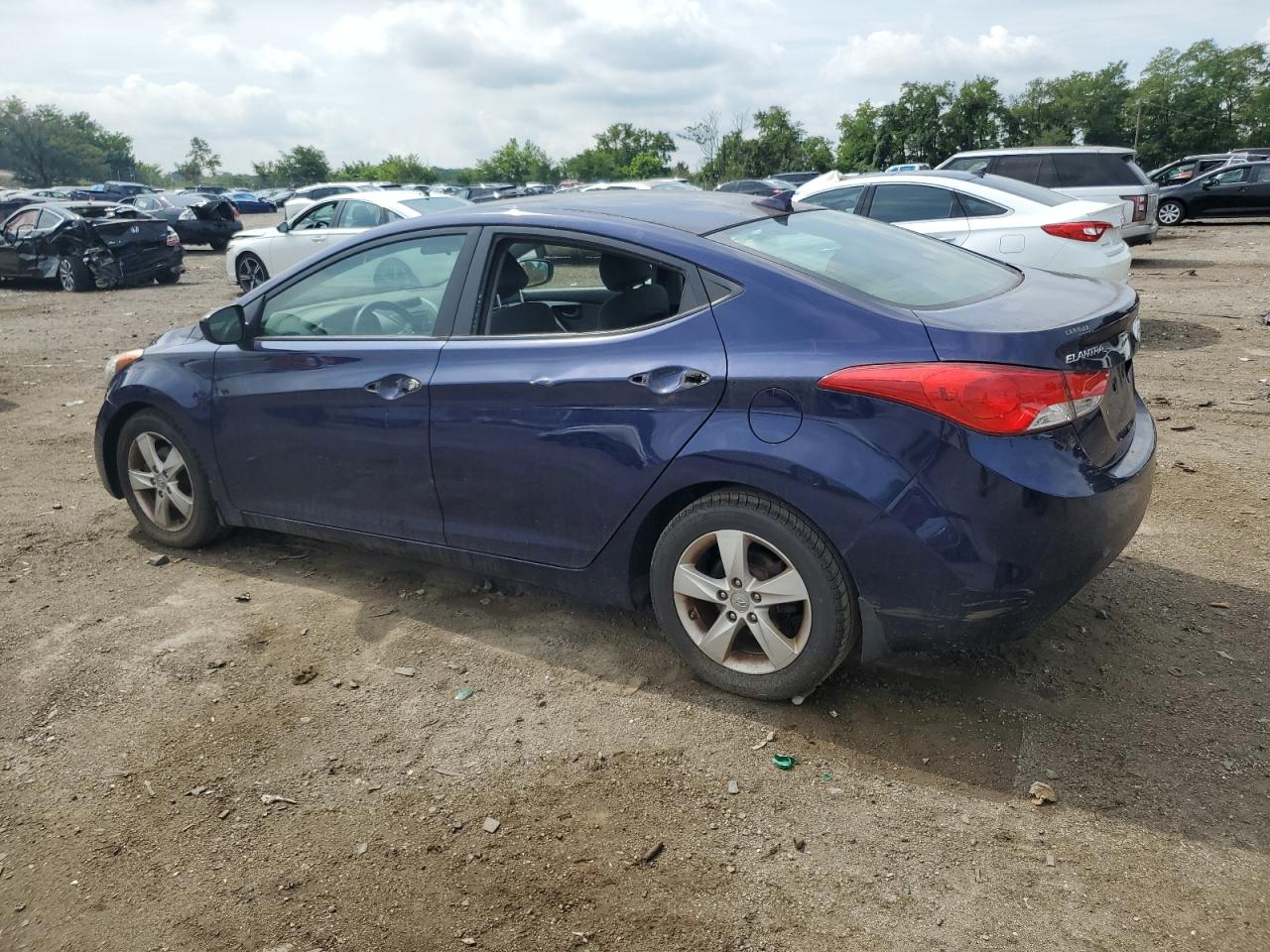 2013 HYUNDAI ELANTRA GLS photo 3