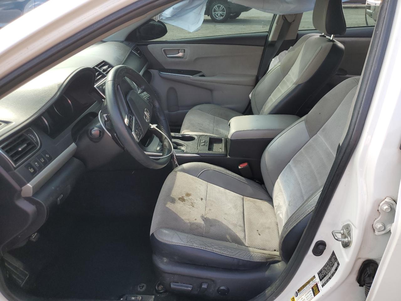 2015 TOYOTA CAMRY XSE V6 photo 19