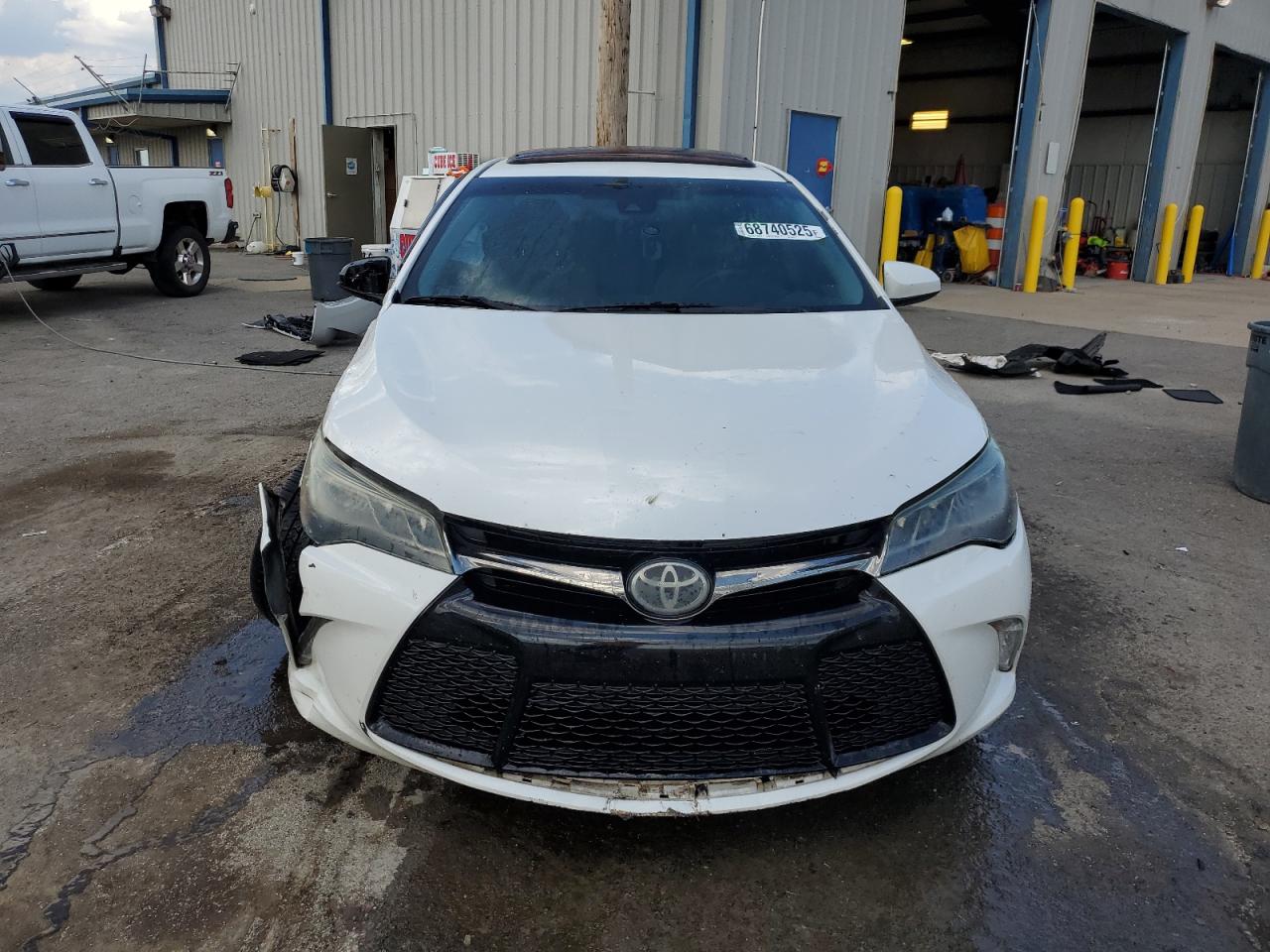2015 TOYOTA CAMRY XSE V6 photo 13