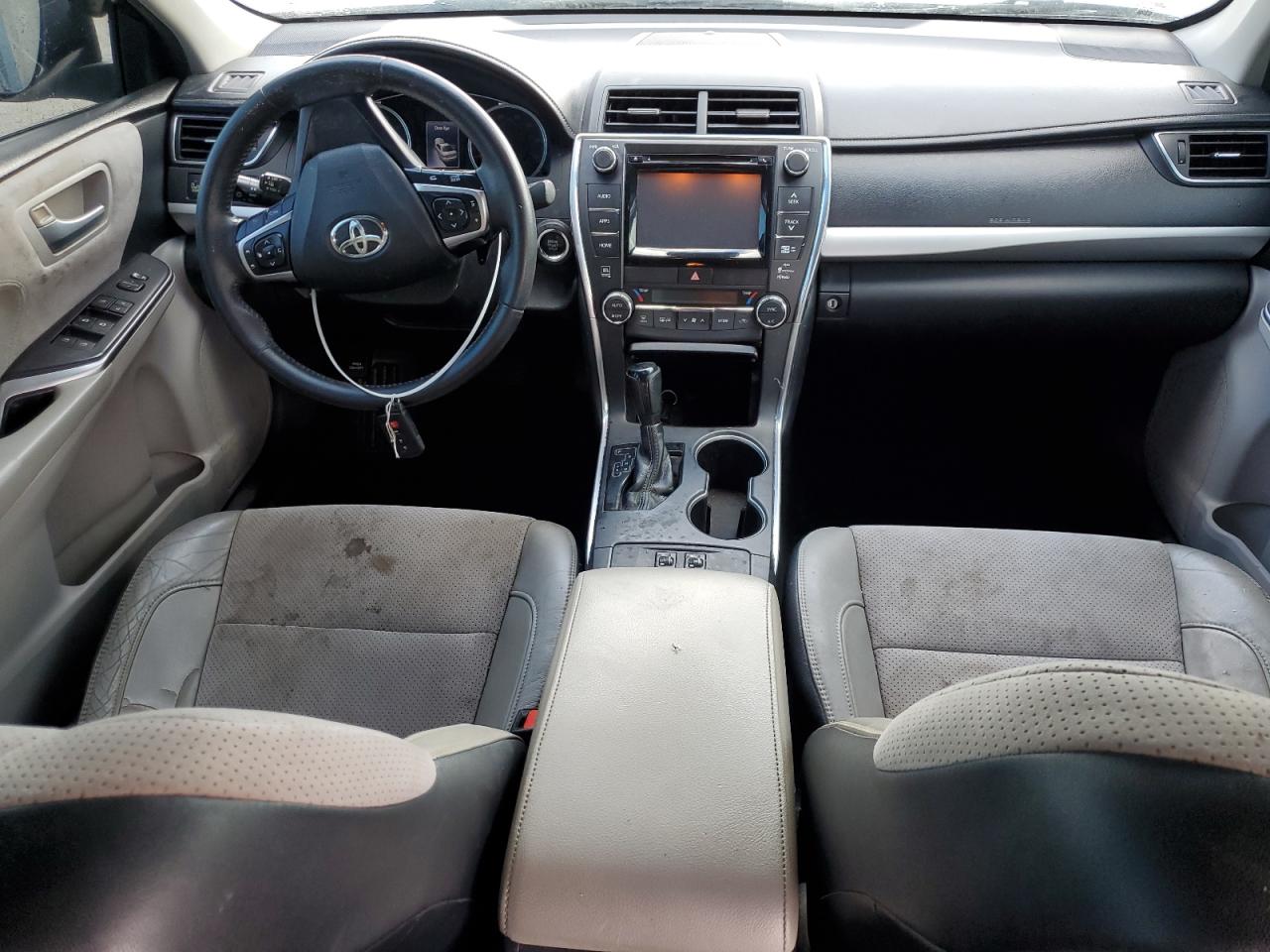 2015 TOYOTA CAMRY XSE V6 photo 22
