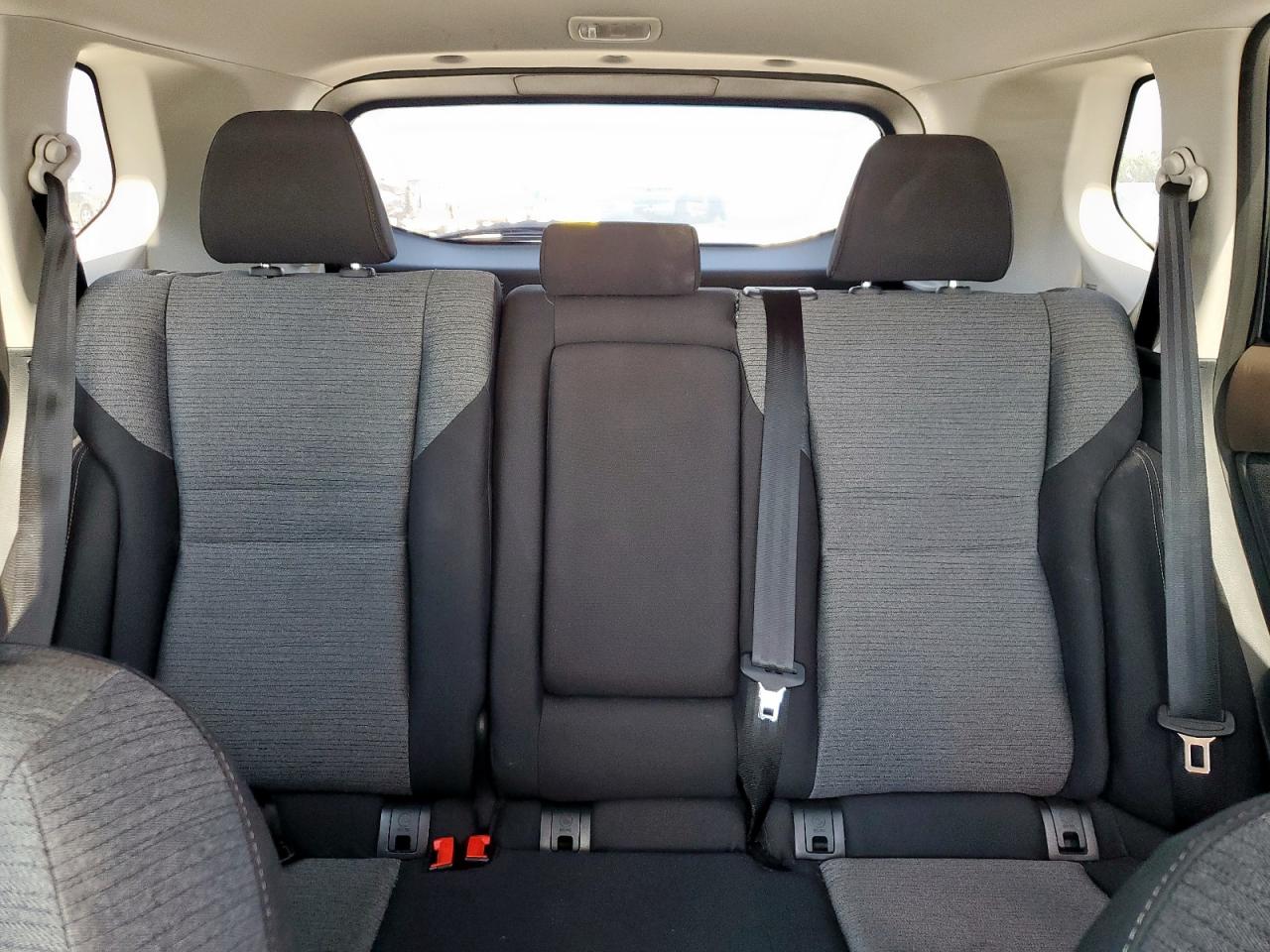 2021 NISSAN ROGUE SV photo 10