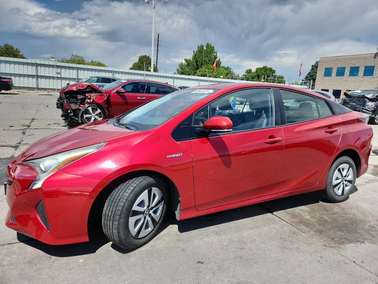 2017 TOYOTA PRIUS