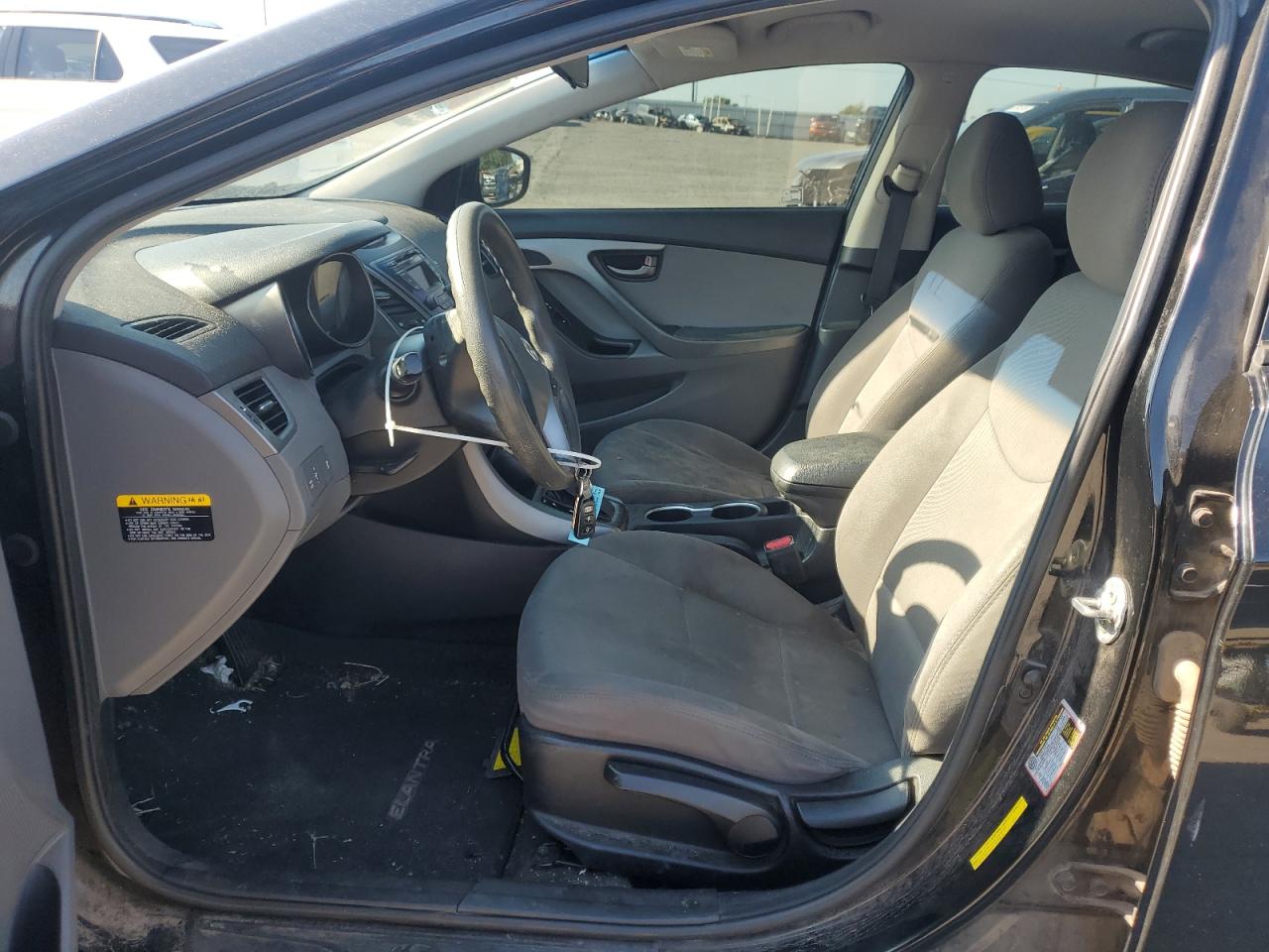 2016 HYUNDAI ELANTRA SE photo 13