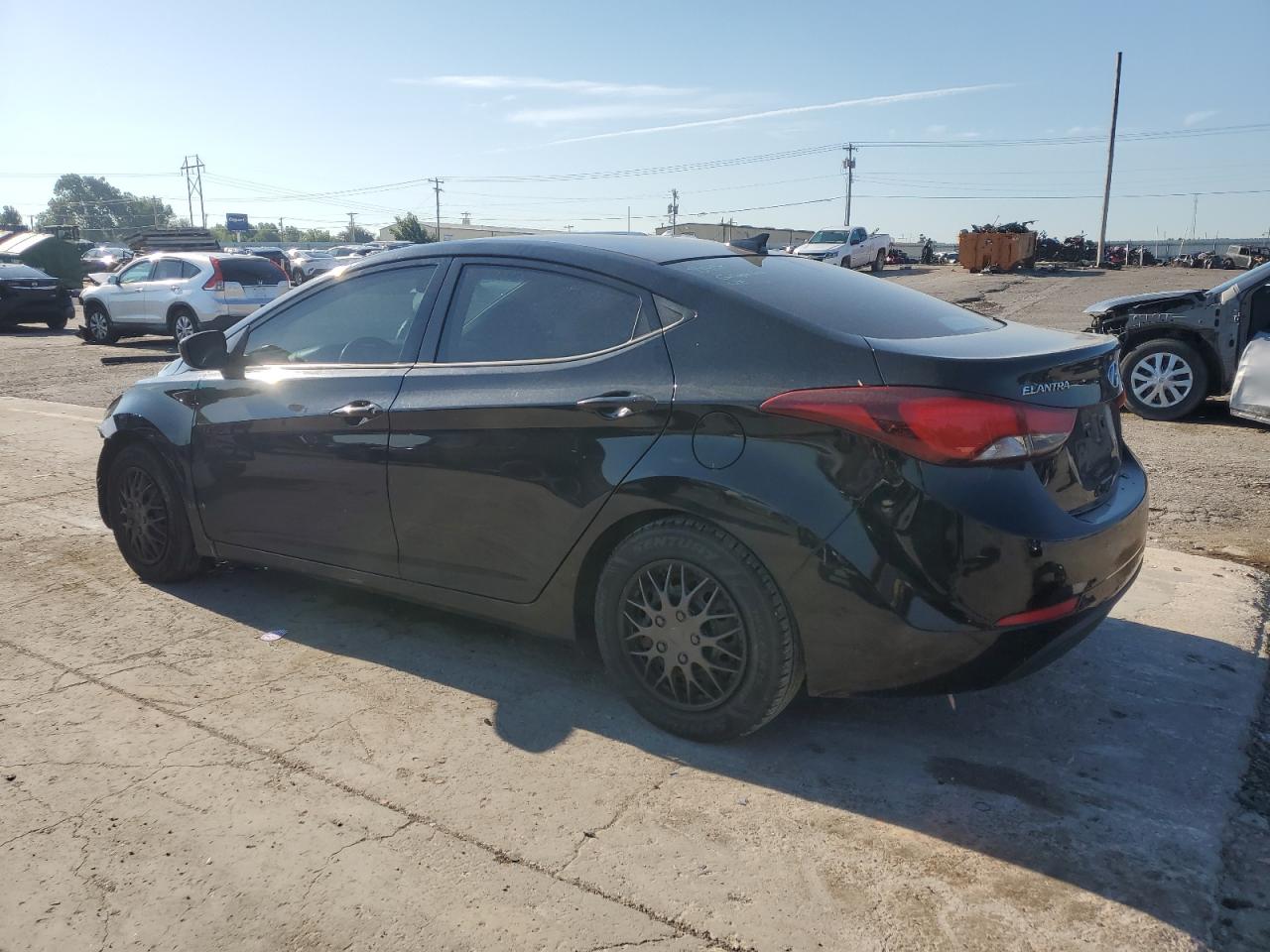 2016 HYUNDAI ELANTRA SE photo 3
