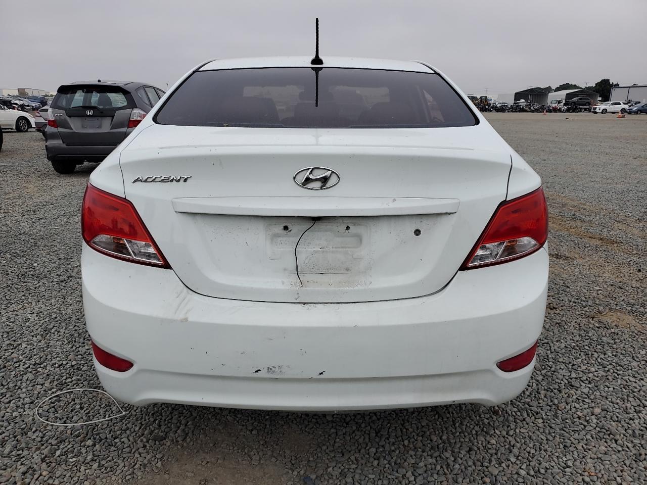 2015 HYUNDAI ACCENT GLS photo 11