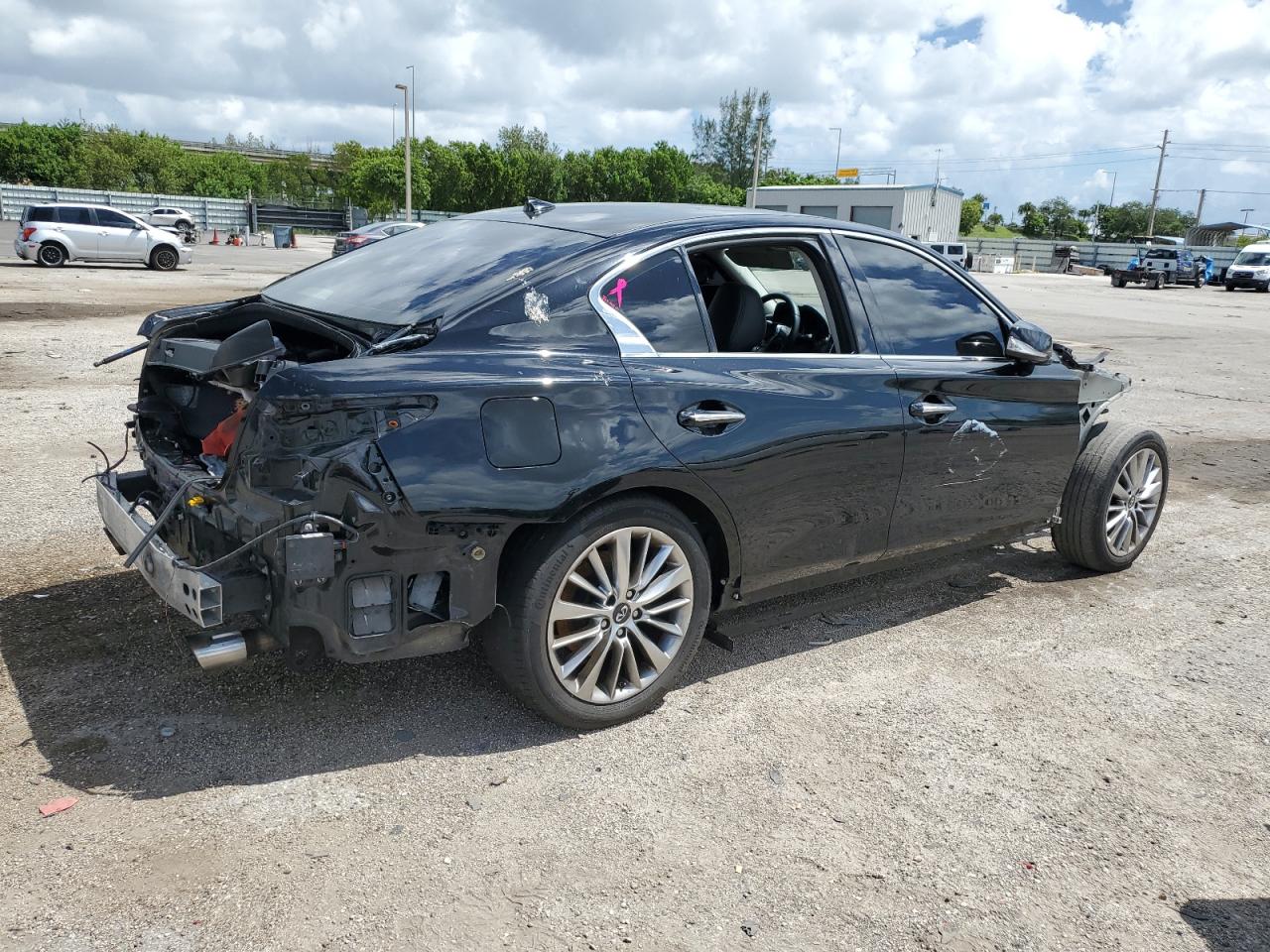 2018 INFINITI Q50 3.0T LUXE photo 5