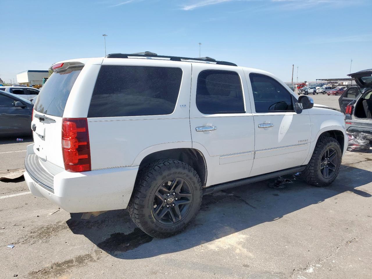 2013 CHEVROLET TAHOE K1500 LTZ photo 3