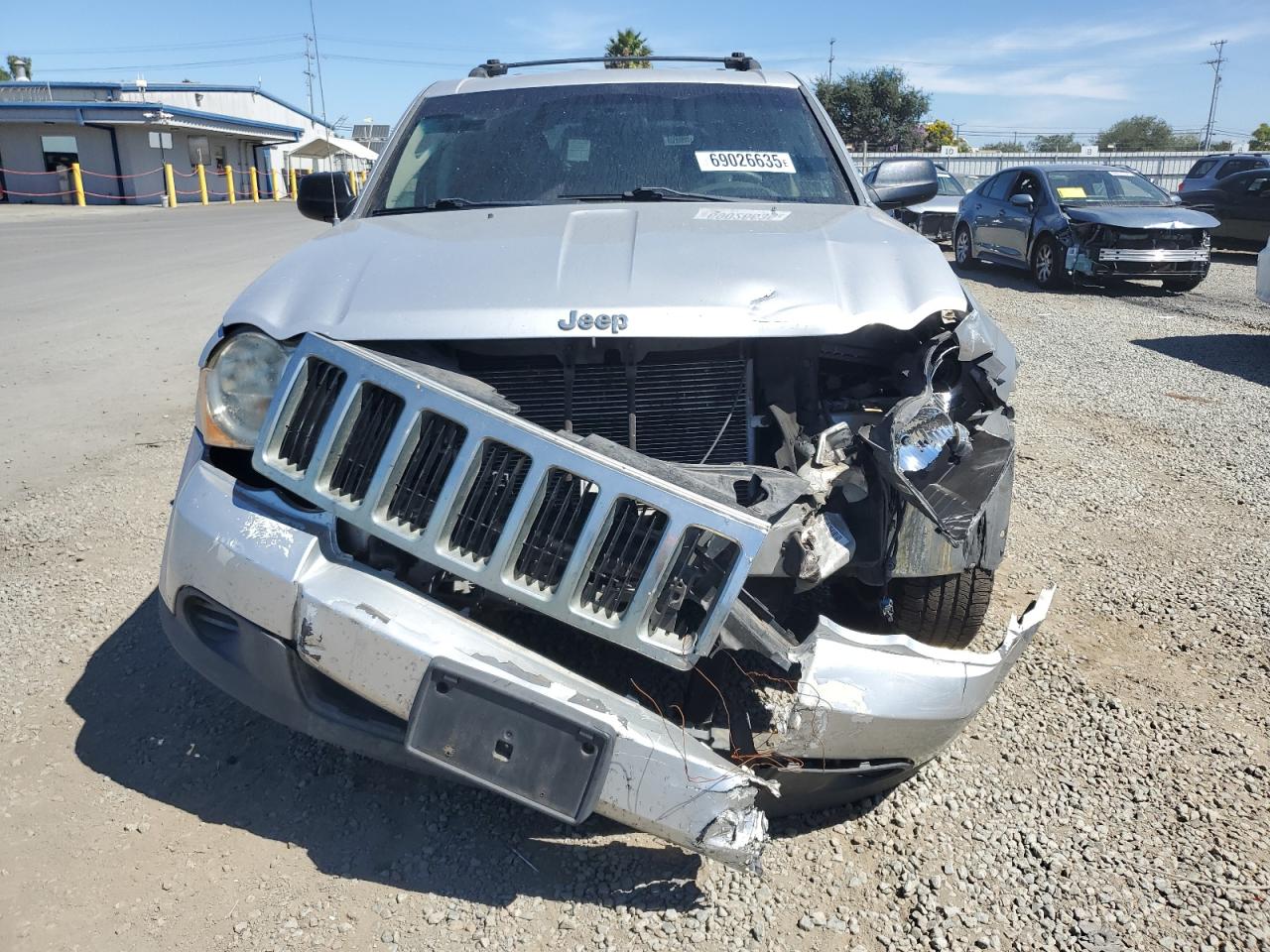 2010 JEEP GRAND CHEROKEE LAREDO photo 9
