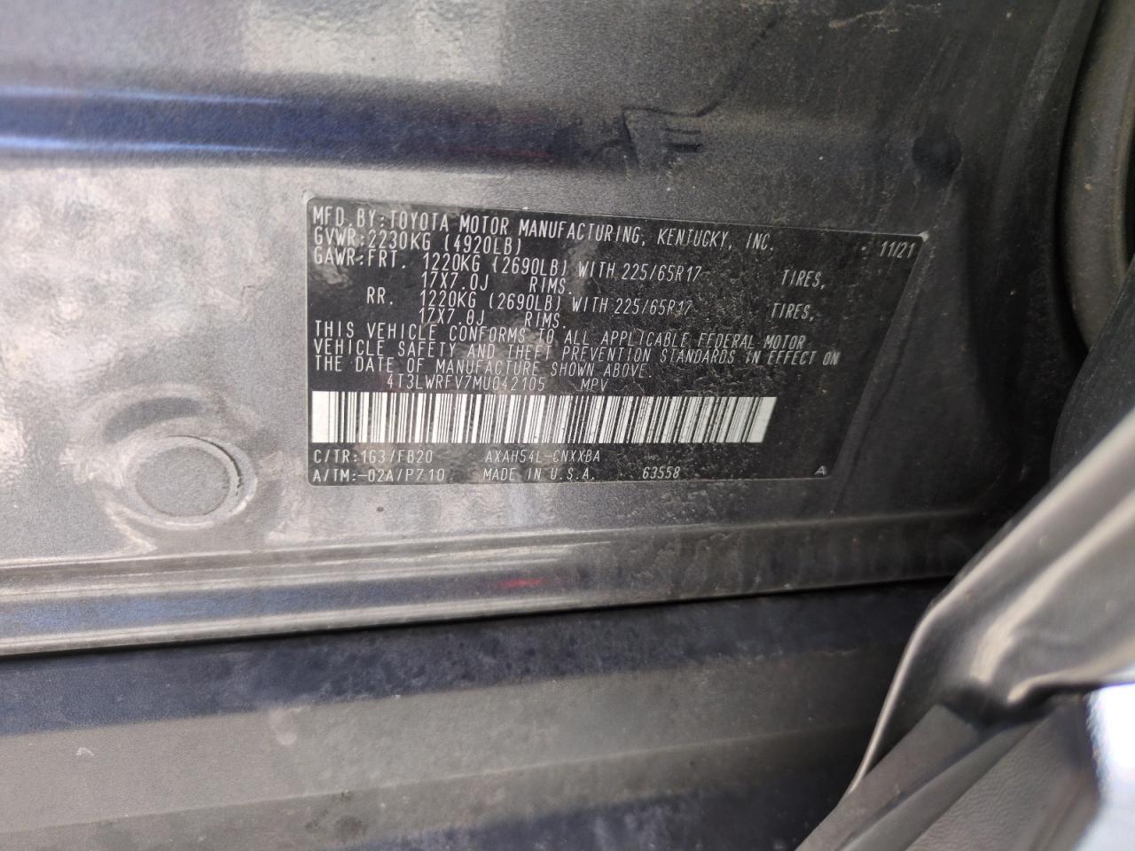 2021 TOYOTA RAV4 LE photo 12