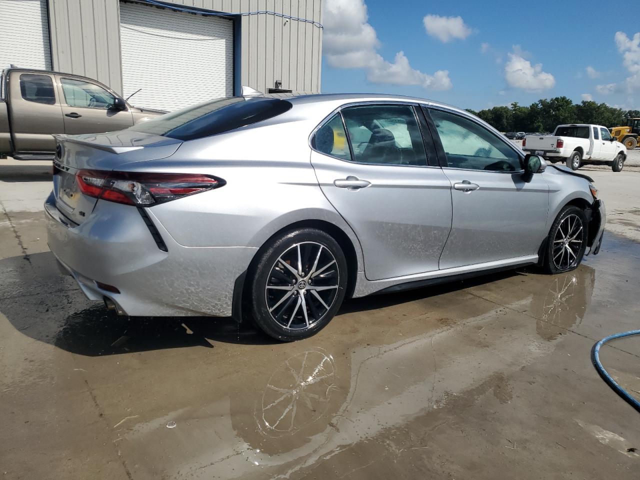 2024 TOYOTA CAMRY SE photo 7