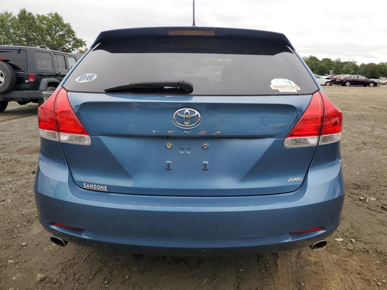 2011 TOYOTA VENZA photo 16