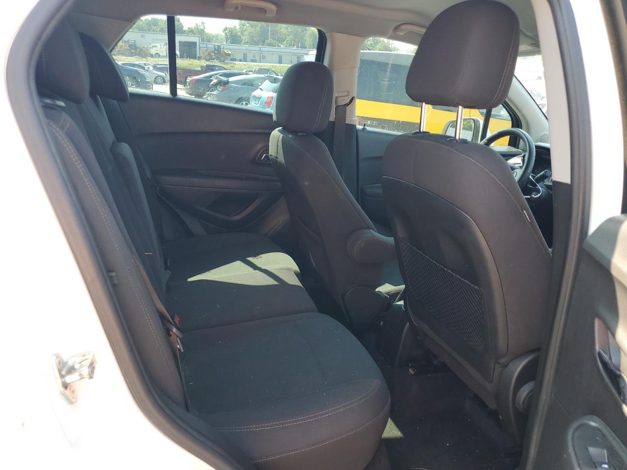 2018 CHEVROLET TRAX LS photo 10