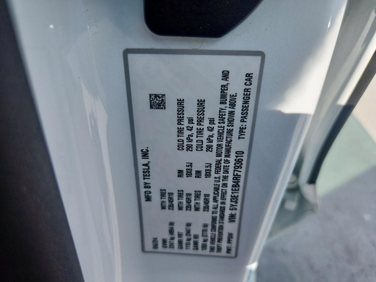 2024 TESLA MODEL 3 photo 34
