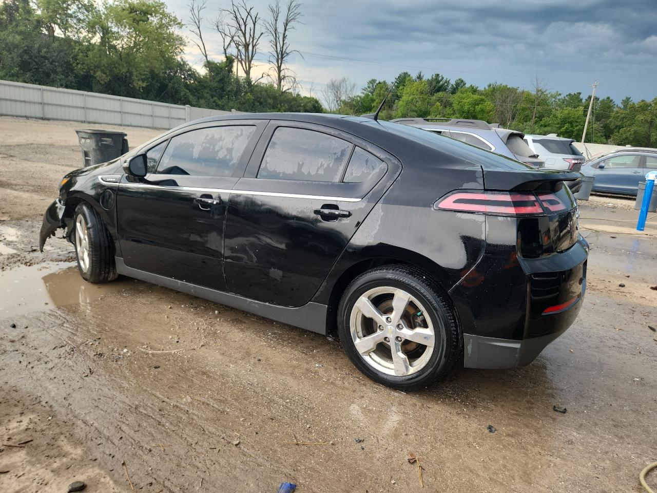 2013 CHEVROLET VOLT photo 4