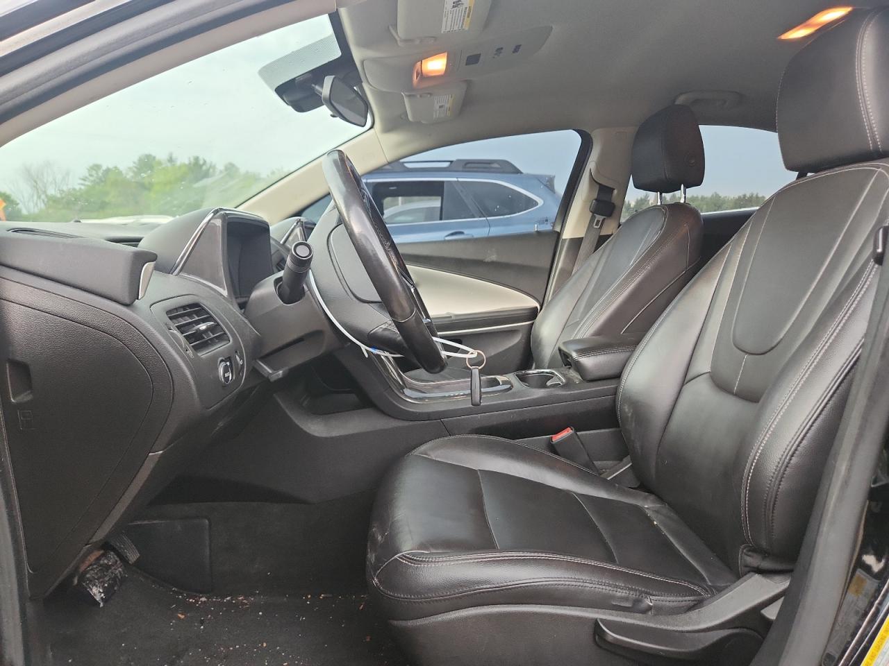 2013 CHEVROLET VOLT photo 19