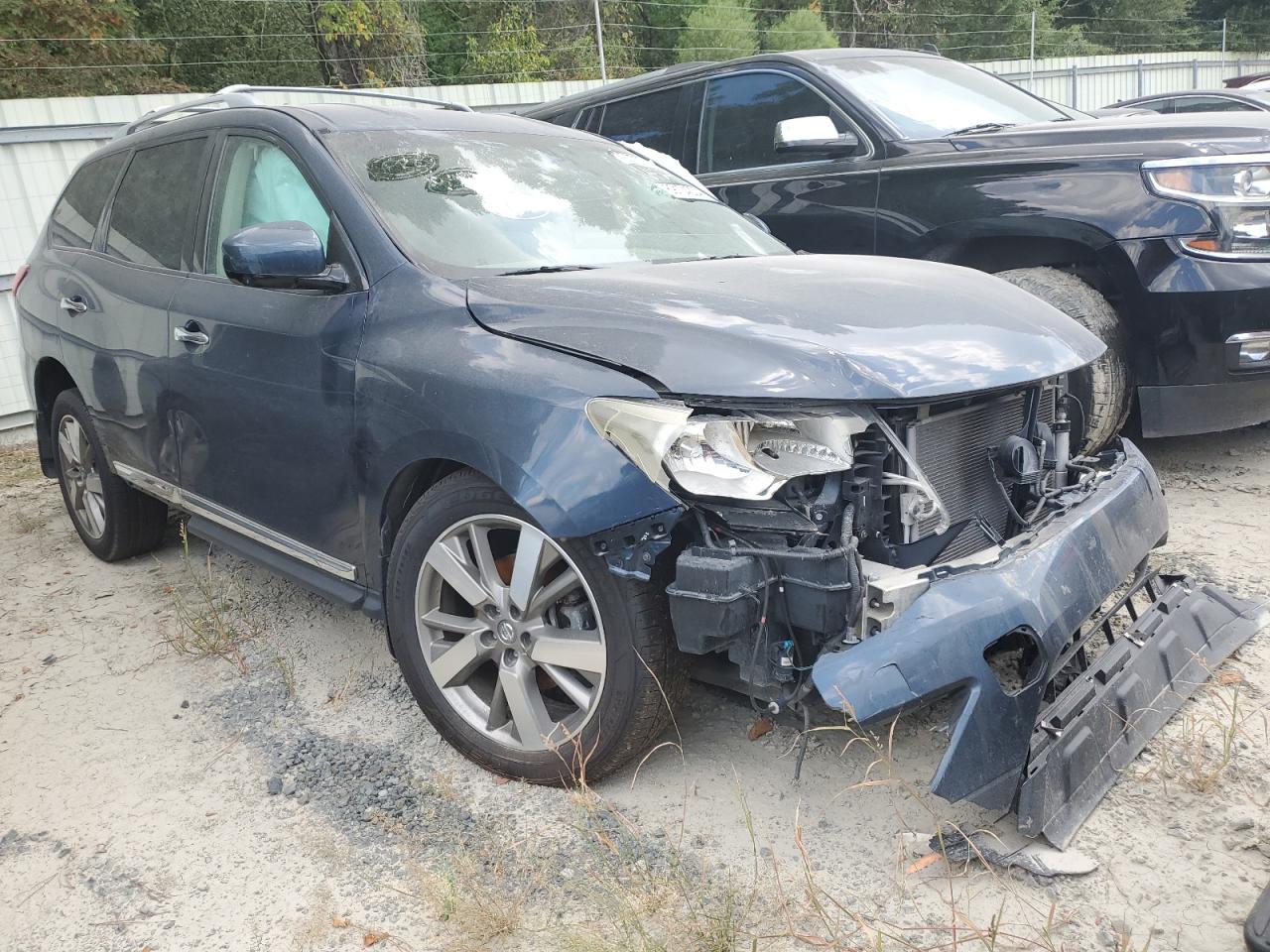 2013 NISSAN PATHFINDER S photo 4