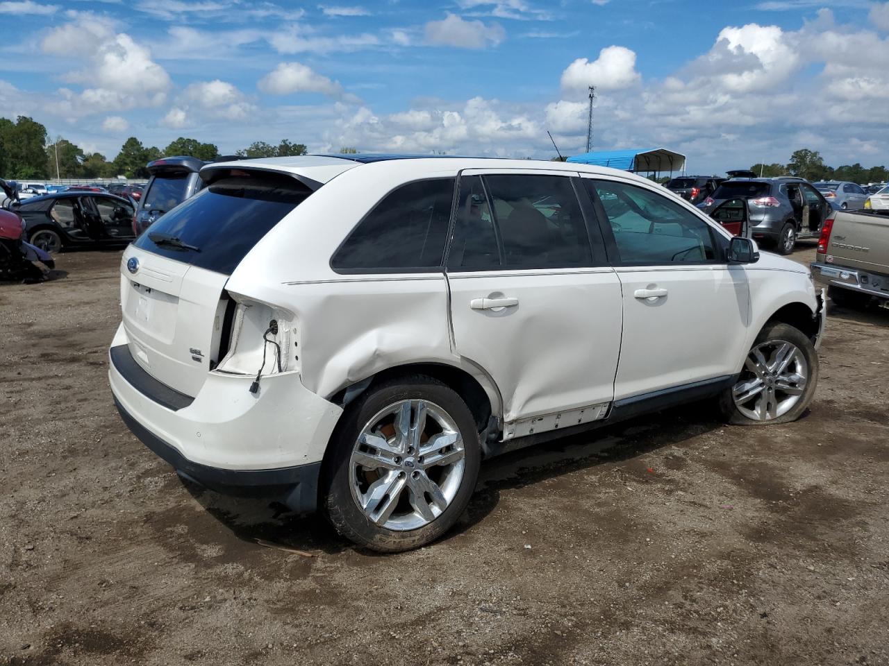 2013 FORD EDGE SEL photo 5