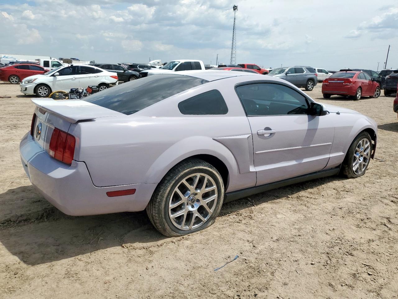2008 FORD MUSTANG photo 3