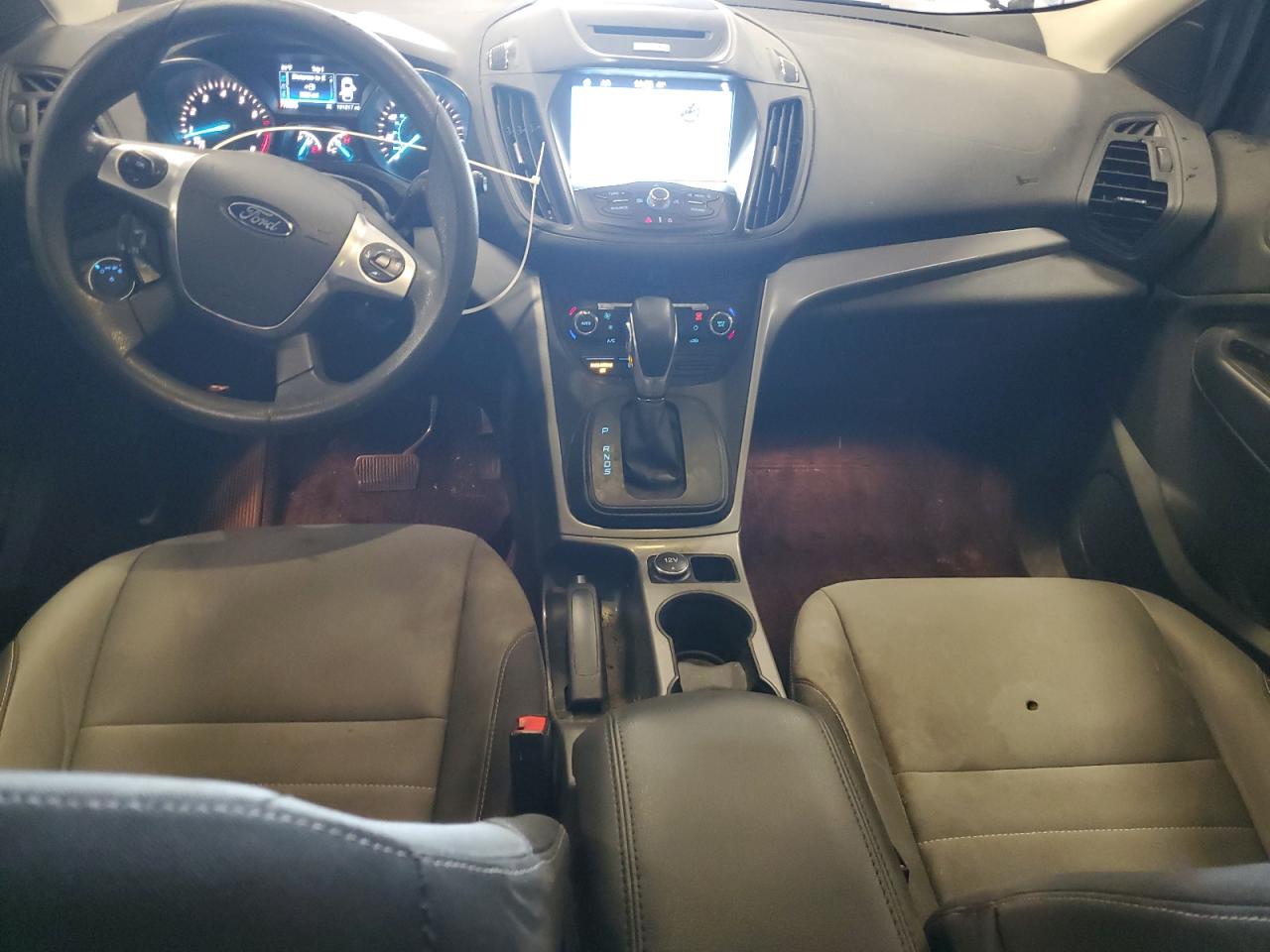 2016 FORD ESCAPE SE photo 15