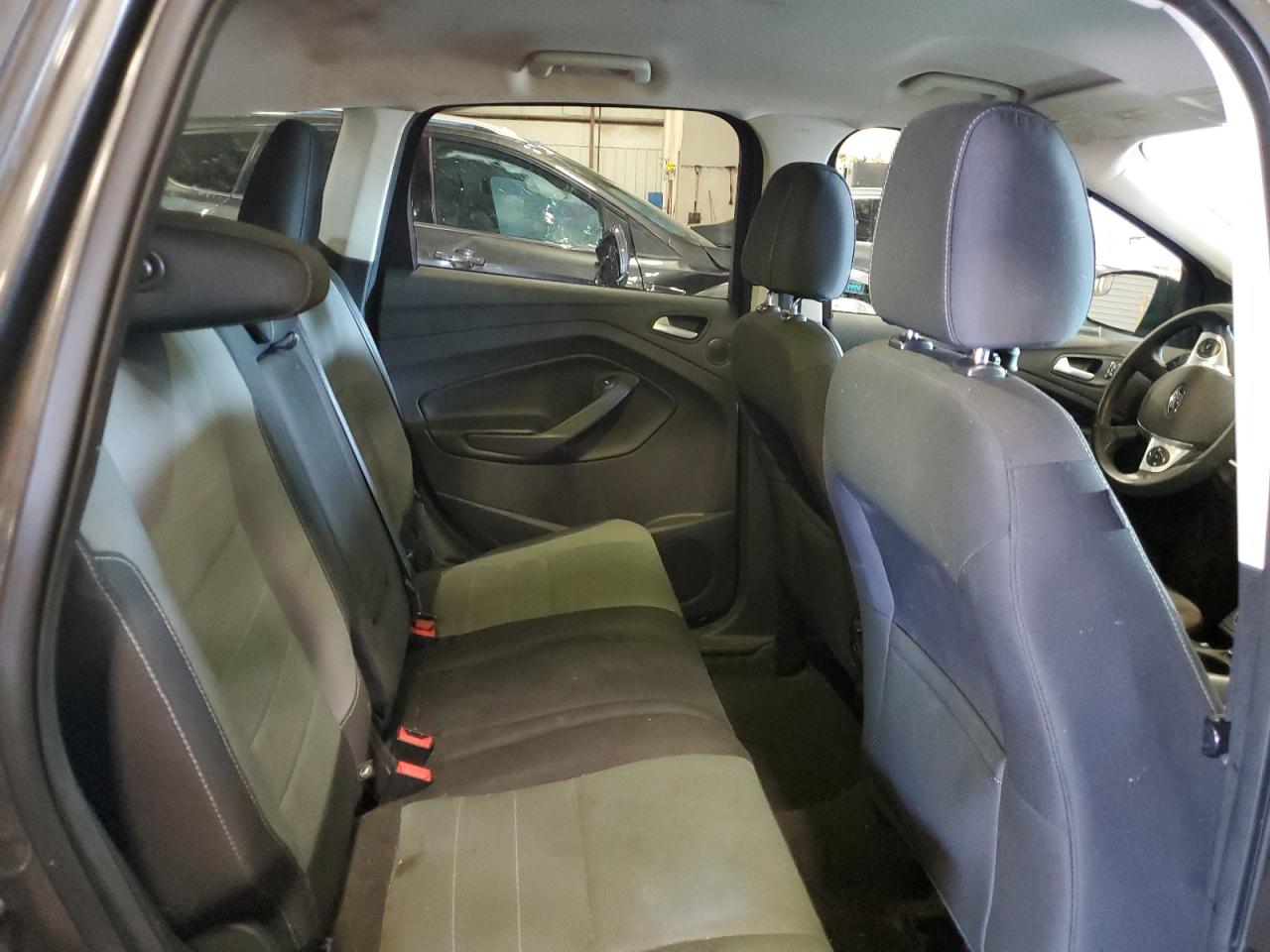 2016 FORD ESCAPE SE photo 21